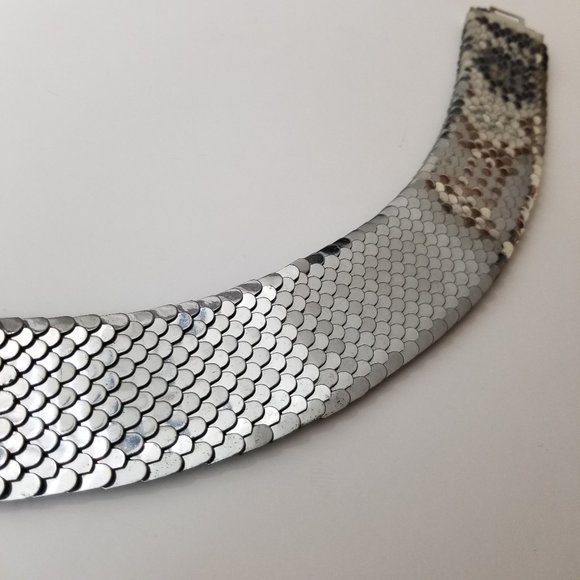 1980s silver fish scale belt - Picture 6 of 8